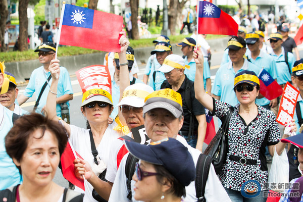 從年金會議與軍公教遊行所看到的真實人性！