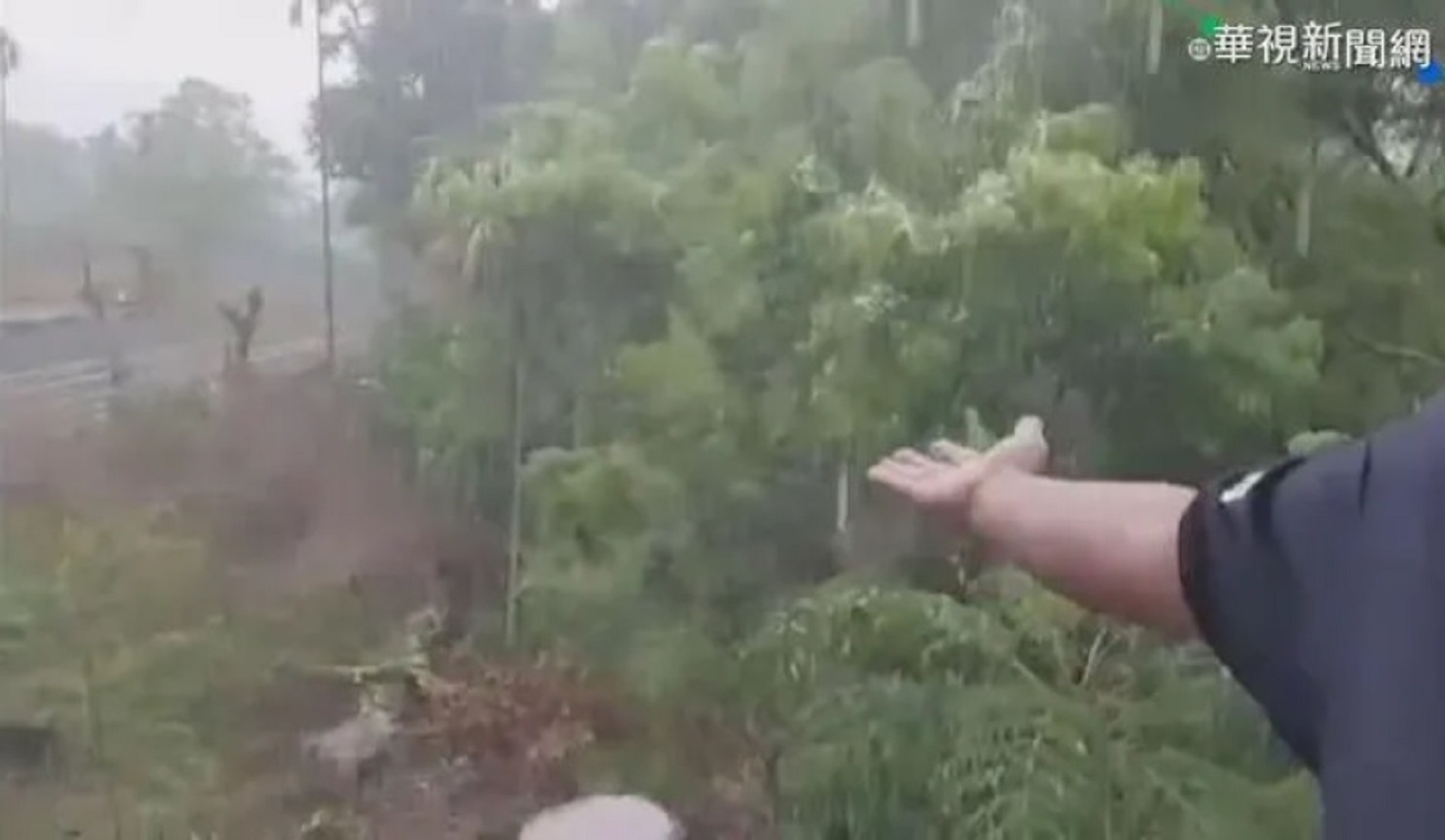 神山站，巧降大雨