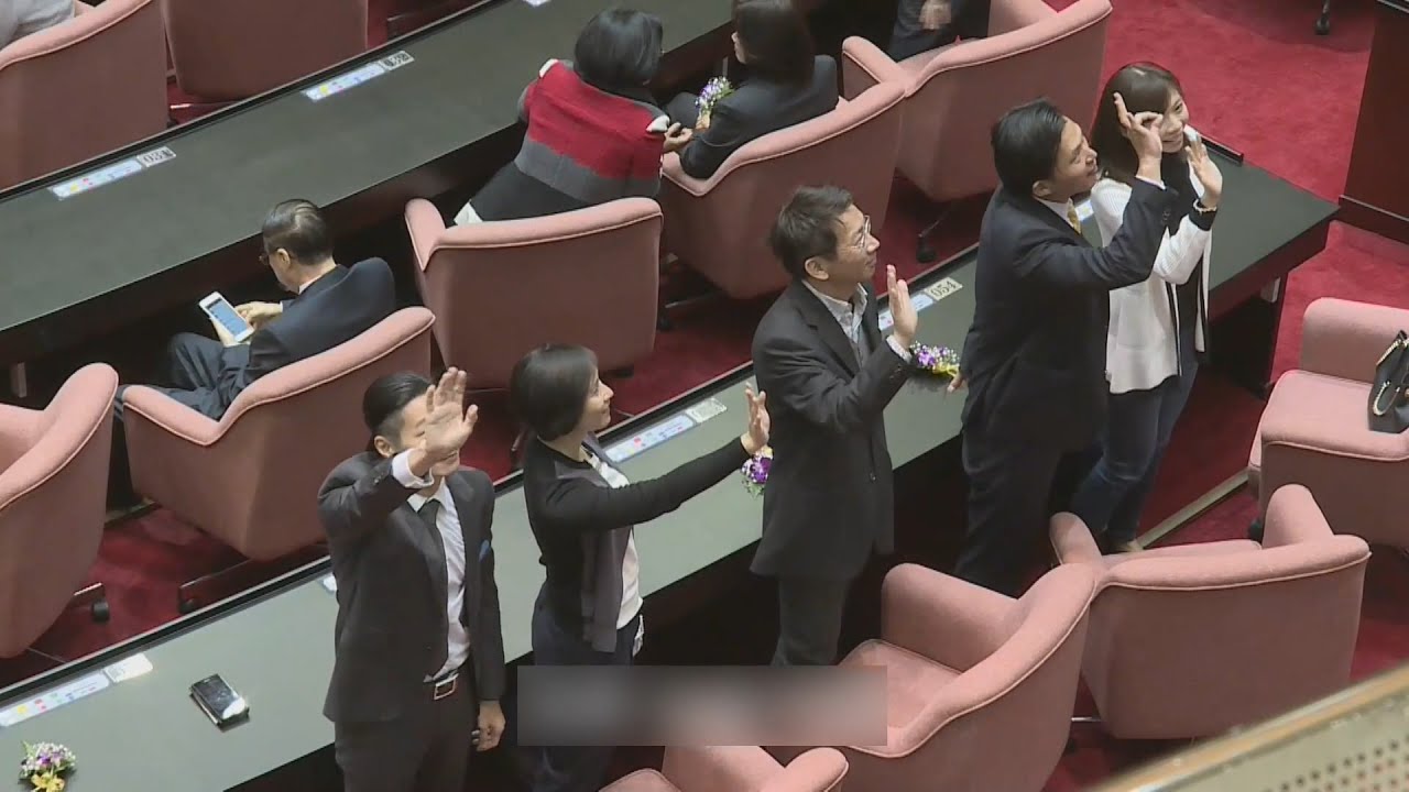 小黨晚節末路