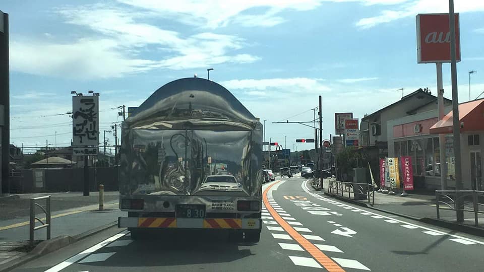 有點嚇人的日本卡車