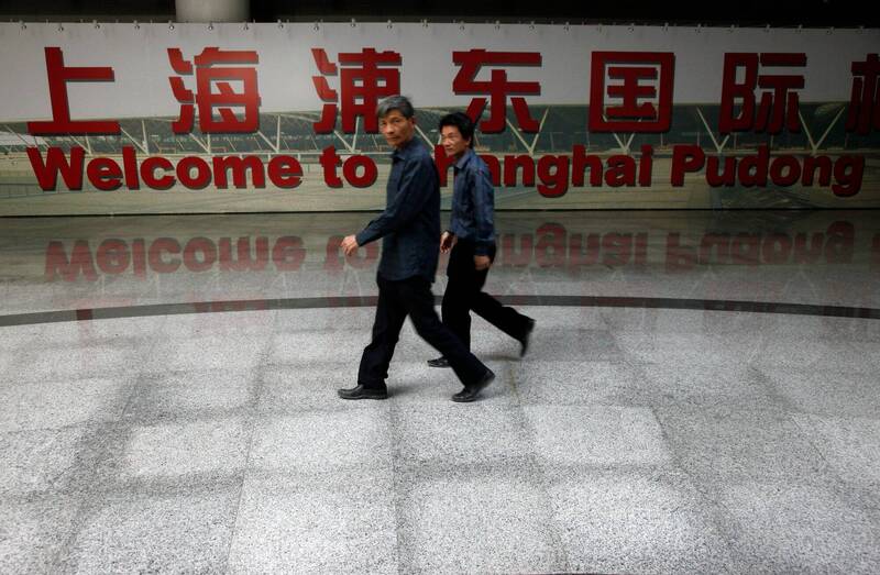 赴中人數雪崩99％ 華爾街日報：外國人不願去中國了