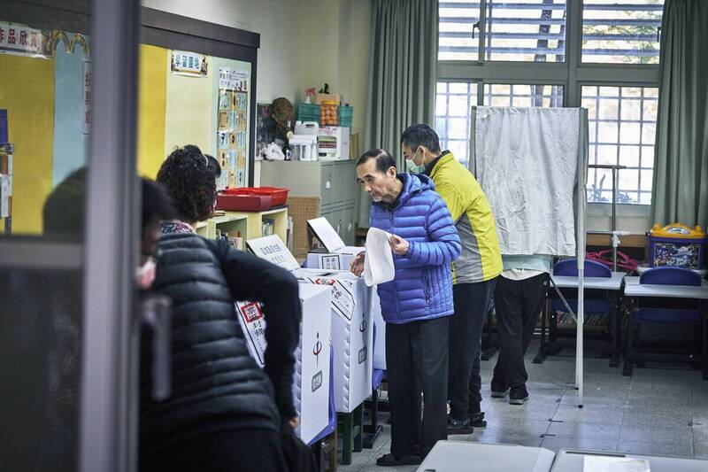 打擊選舉假訊息  美聯社：台灣樹立榜樣